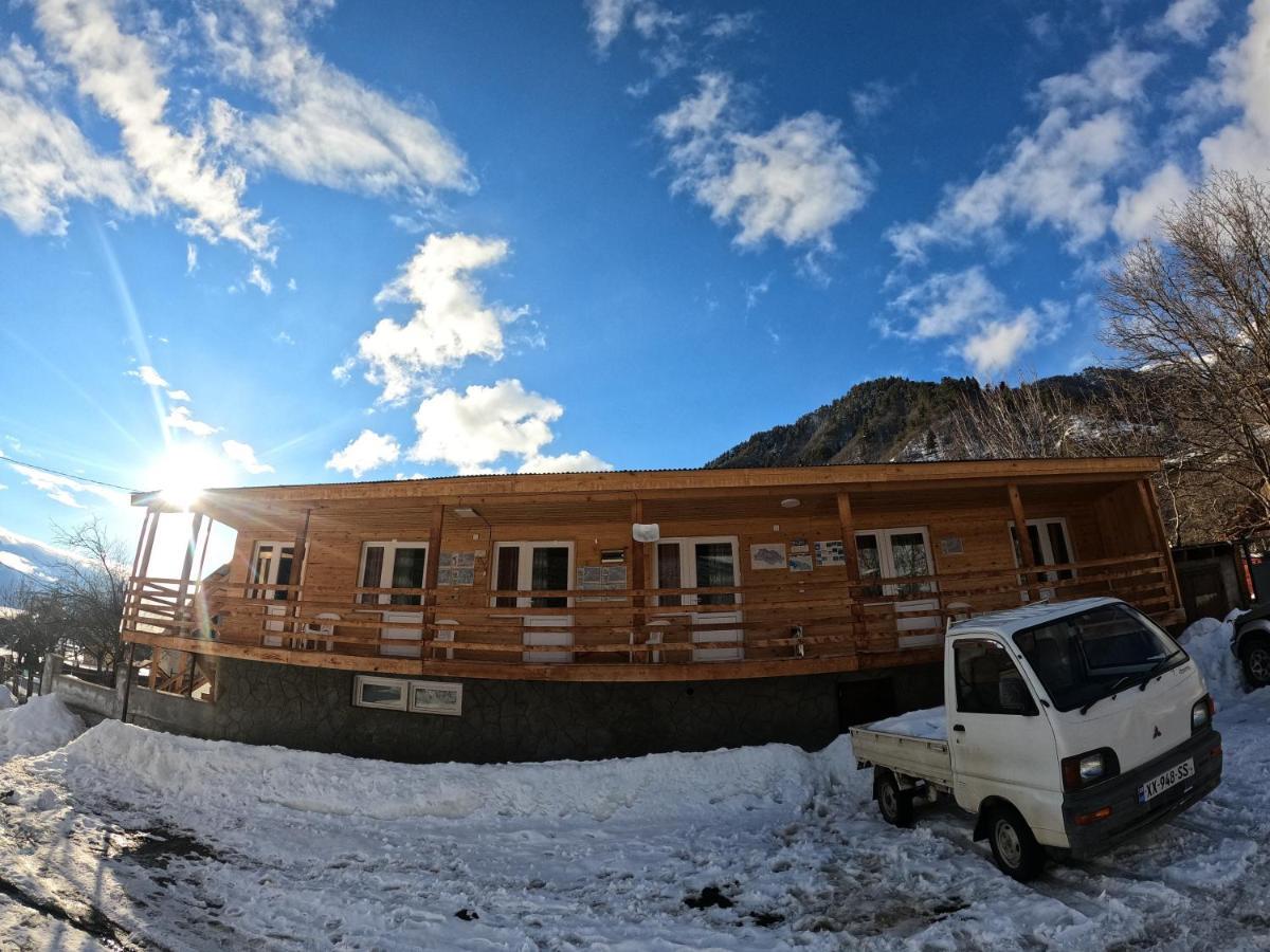 Girgola Bed & Breakfast Mestia Dış mekan fotoğraf