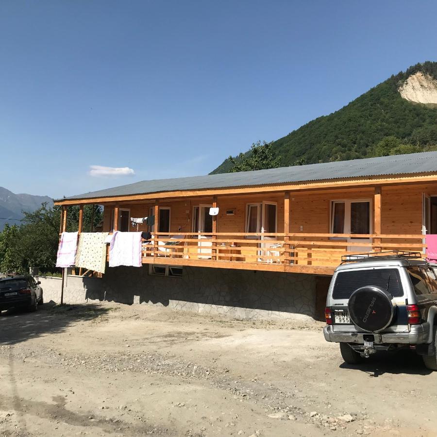 Girgola Bed & Breakfast Mestia Dış mekan fotoğraf