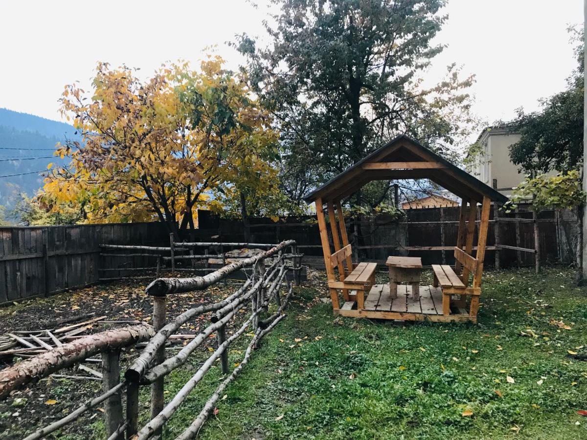 Girgola Bed & Breakfast Mestia Dış mekan fotoğraf