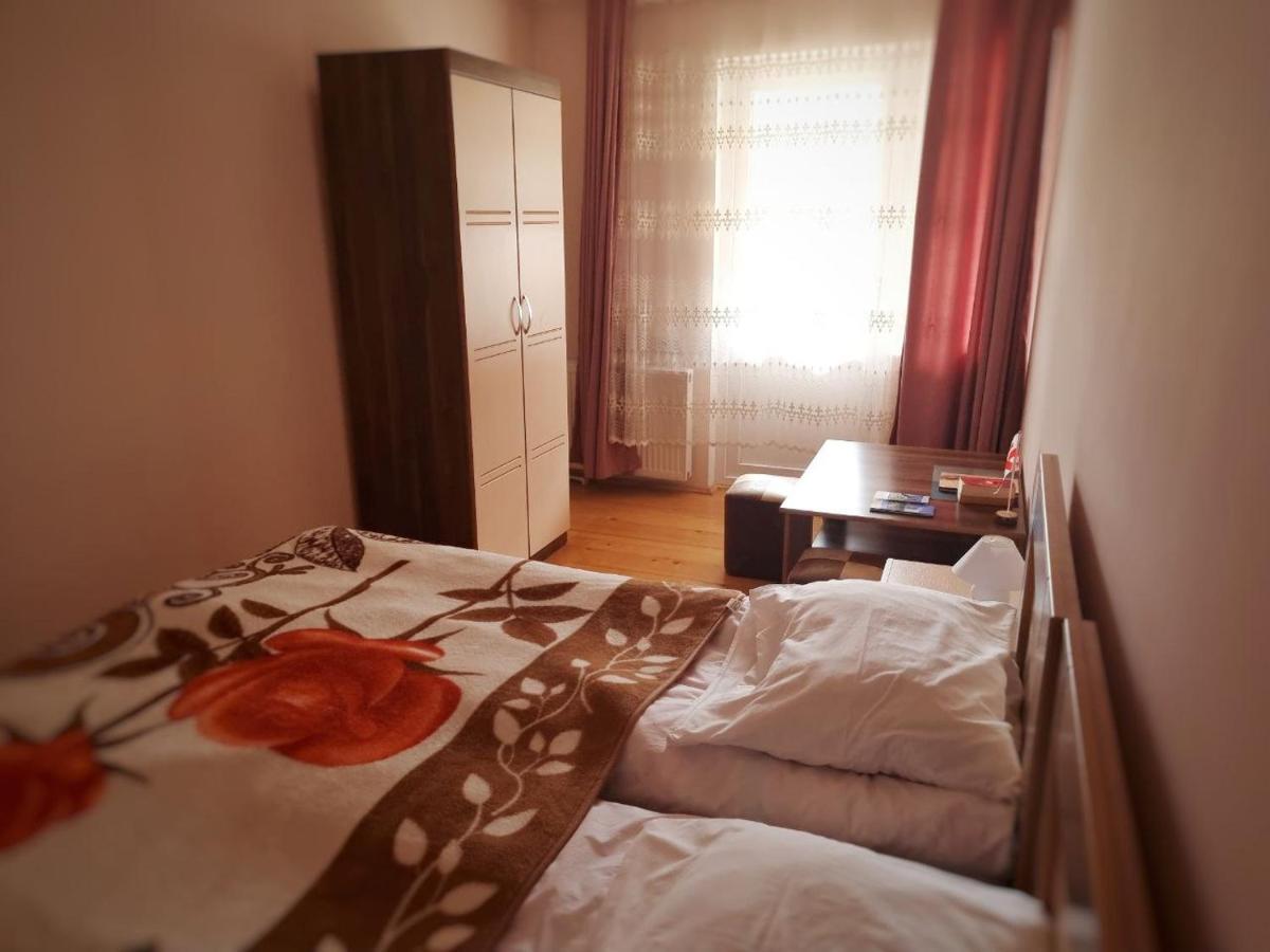 Girgola Bed & Breakfast Mestia Dış mekan fotoğraf