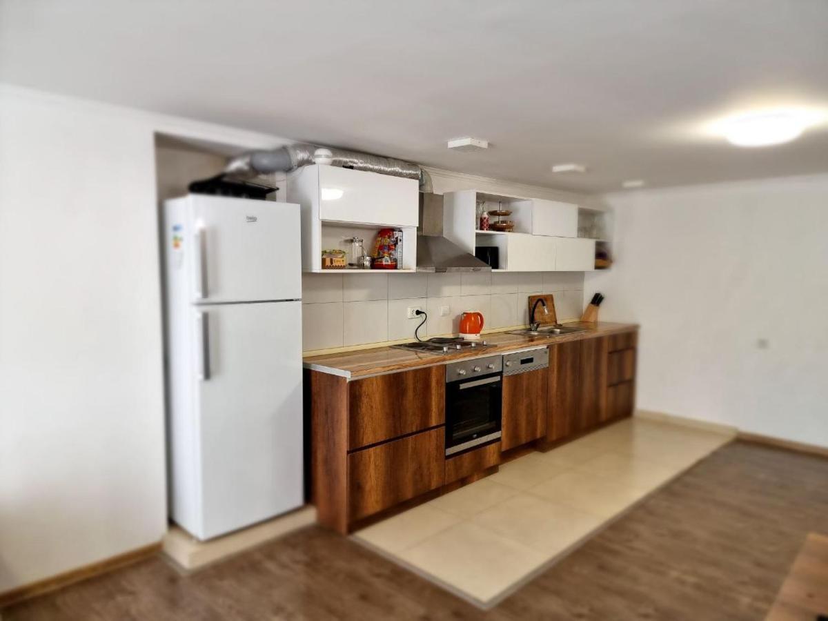 Girgola Bed & Breakfast Mestia Dış mekan fotoğraf